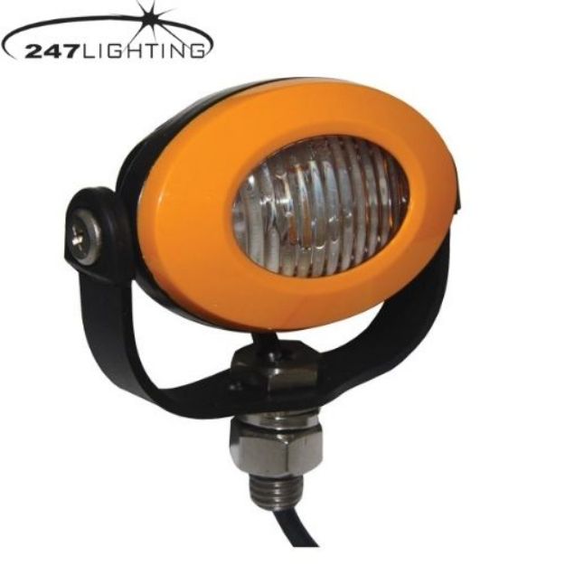 Picture of Round Directional Warning Light | Reg 10/65 | Amber